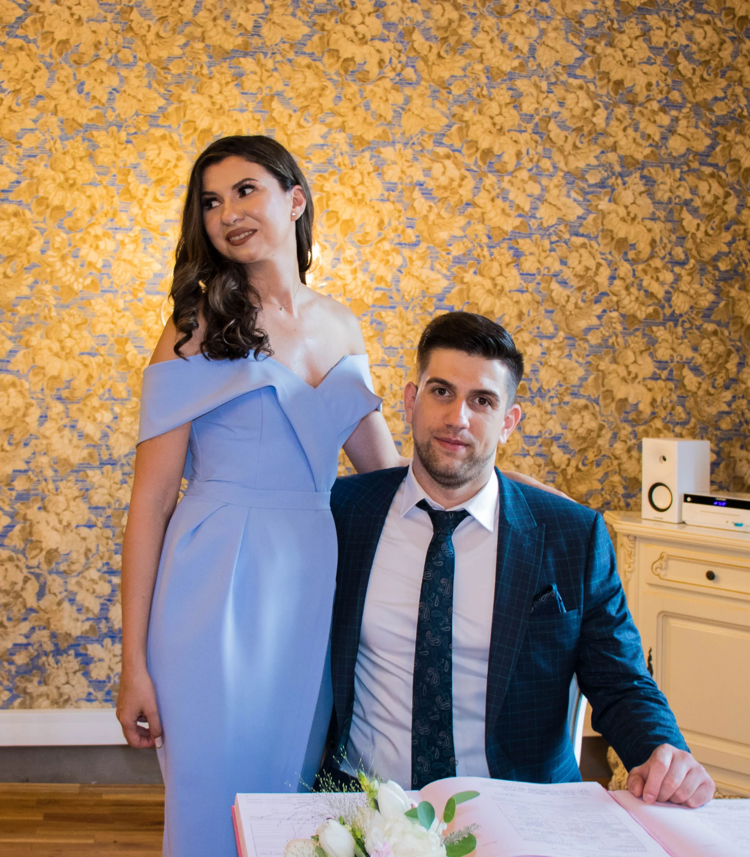 Elena & Andrei, cununie civilă în Sibiu – fotografie de Chris Stoica – fotografia 3 din 9