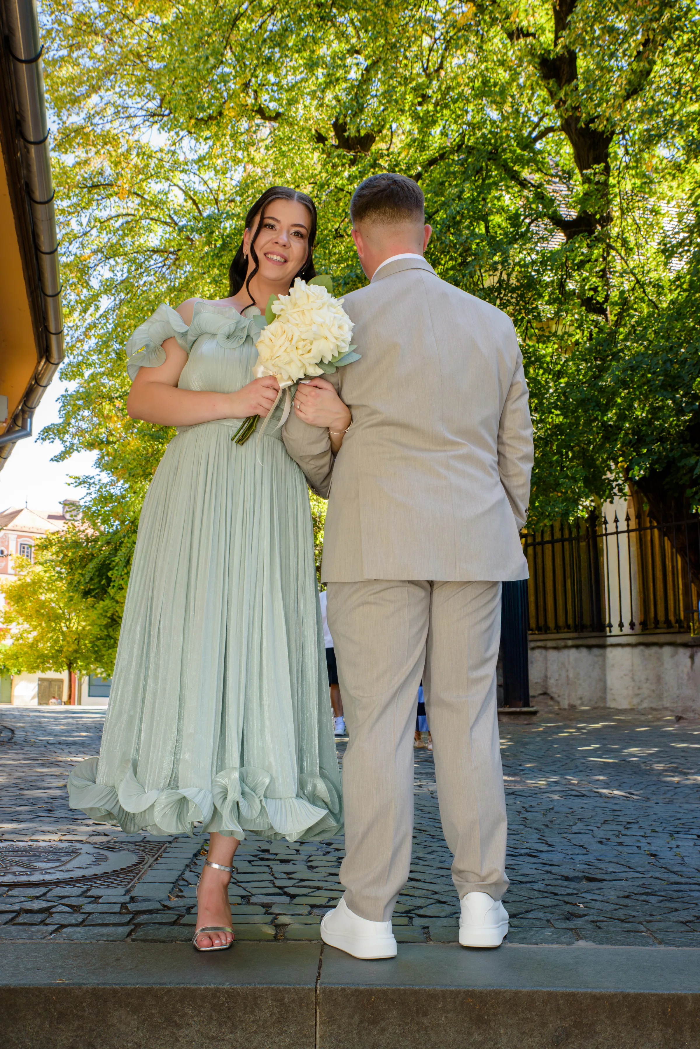 Teo & Alex, cununie civilă în Sibiu – fotografie de Chris Stoica – fotografia 8 din 15