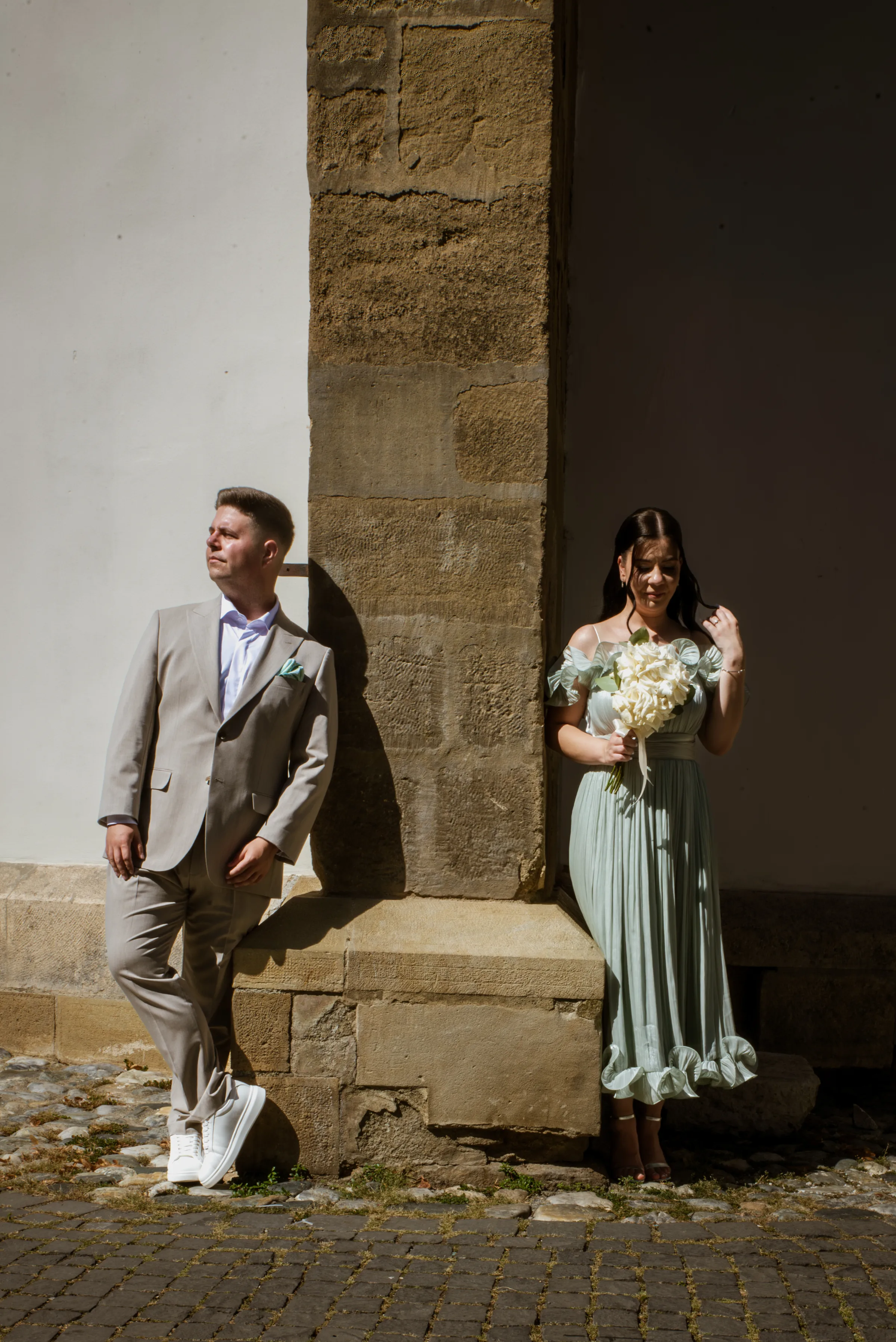 Teo & Alex, cununie civilă în Sibiu – fotografie de Chris Stoica – fotografia 14 din 15